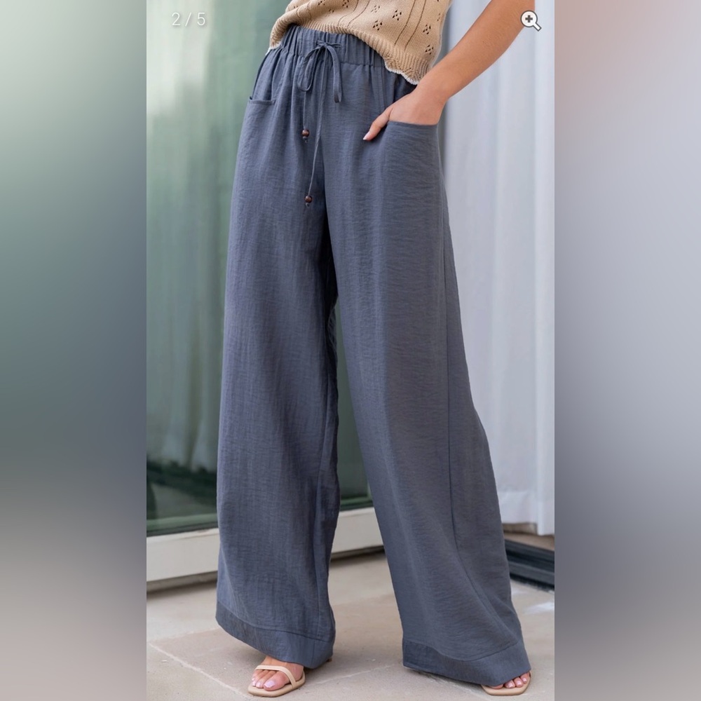 NWT Wide-Leg Women's Pants in Slate Small